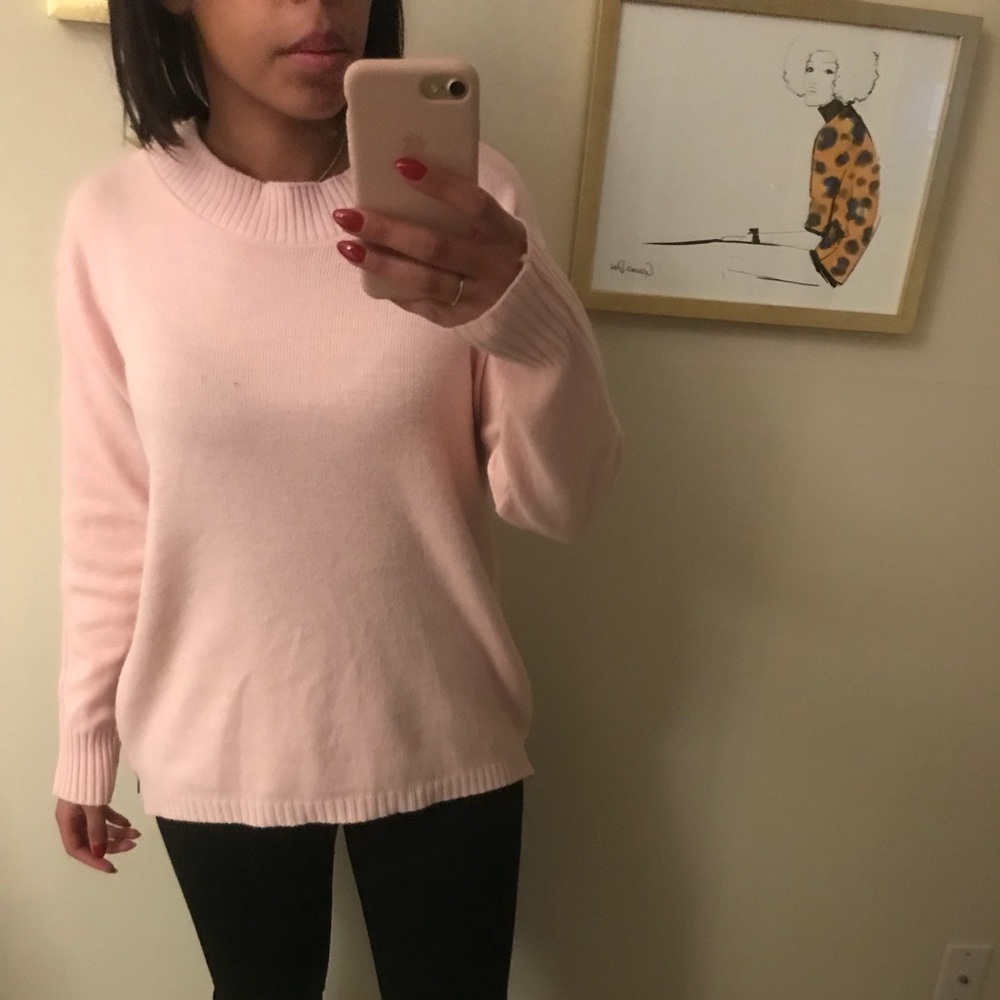 Light pink sweater